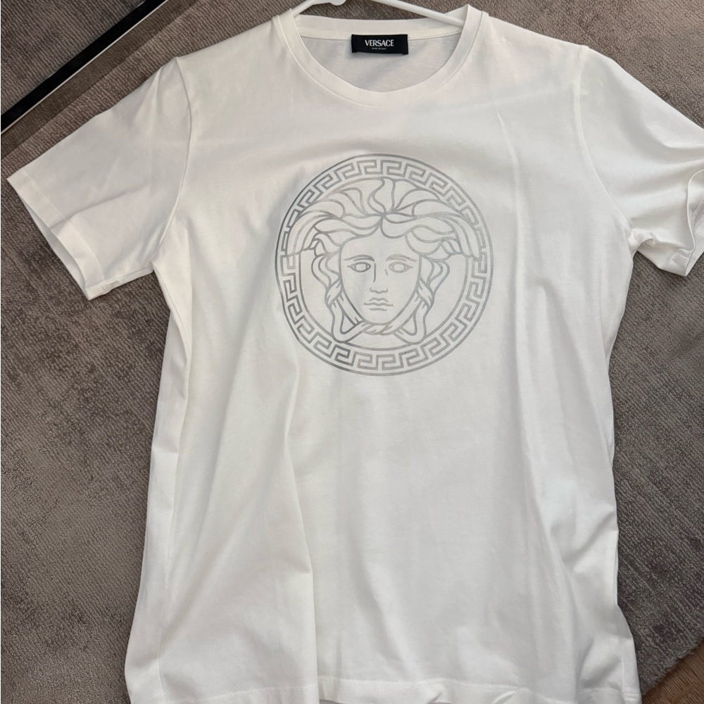 Versace Boys White T-Shirt with Silver iridescent  Medusa Emblem size 14